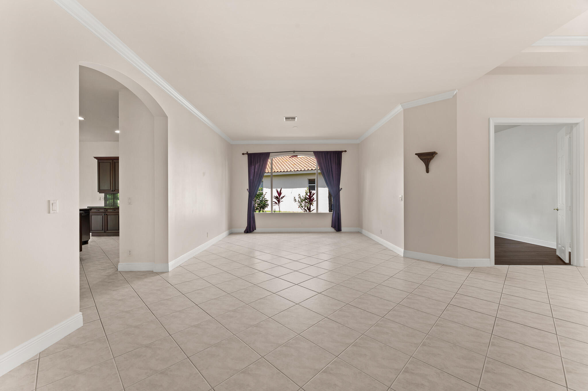 PALM COVE GOLF & YACHT CLUB - Residential