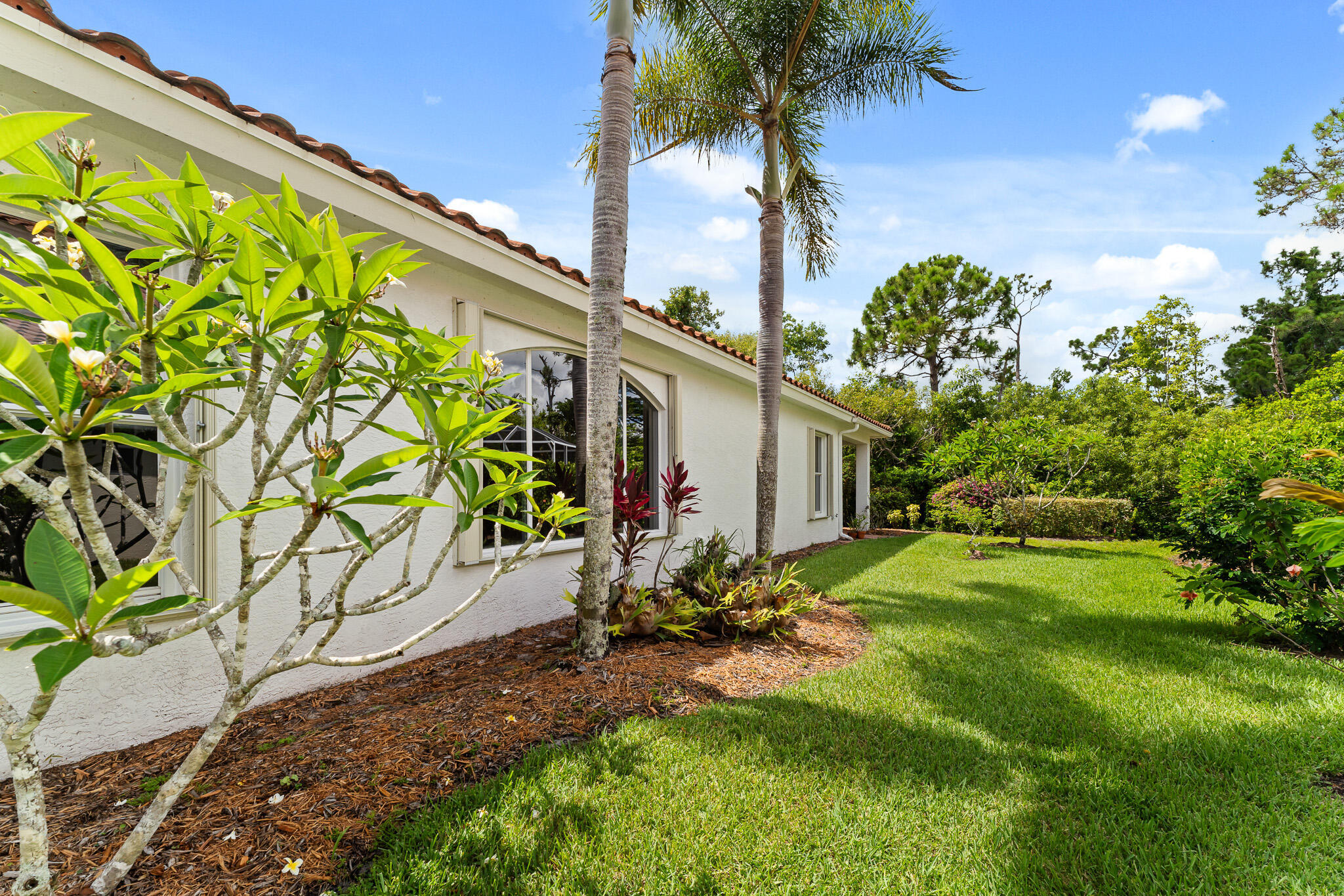 PALM COVE GOLF & YACHT CLUB - Residential