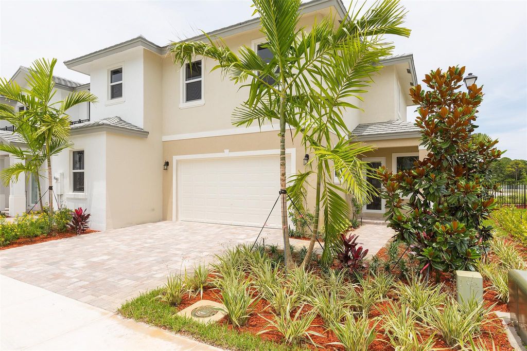 Photo of 6961 Pines Circle #27, Coconut Creek, FL 33073 (MLS # F10403377)