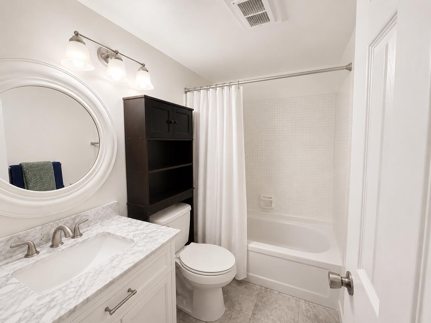CAMDEN CONDOS - Residential