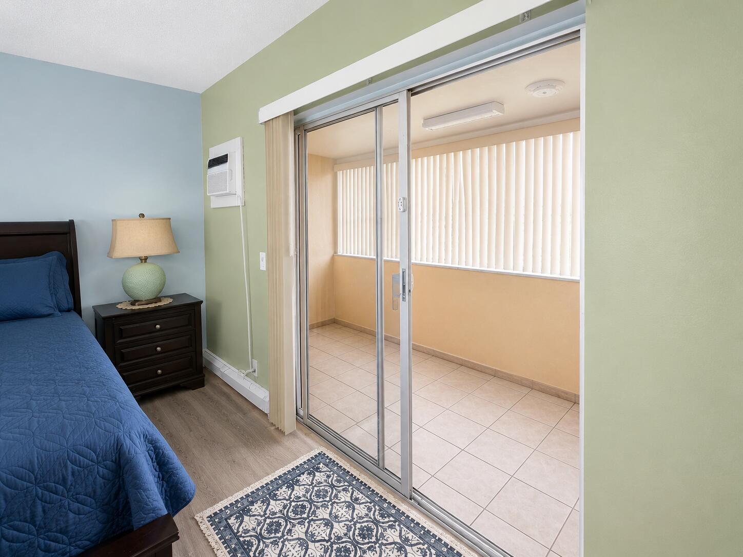 CAMDEN CONDOS - Residential