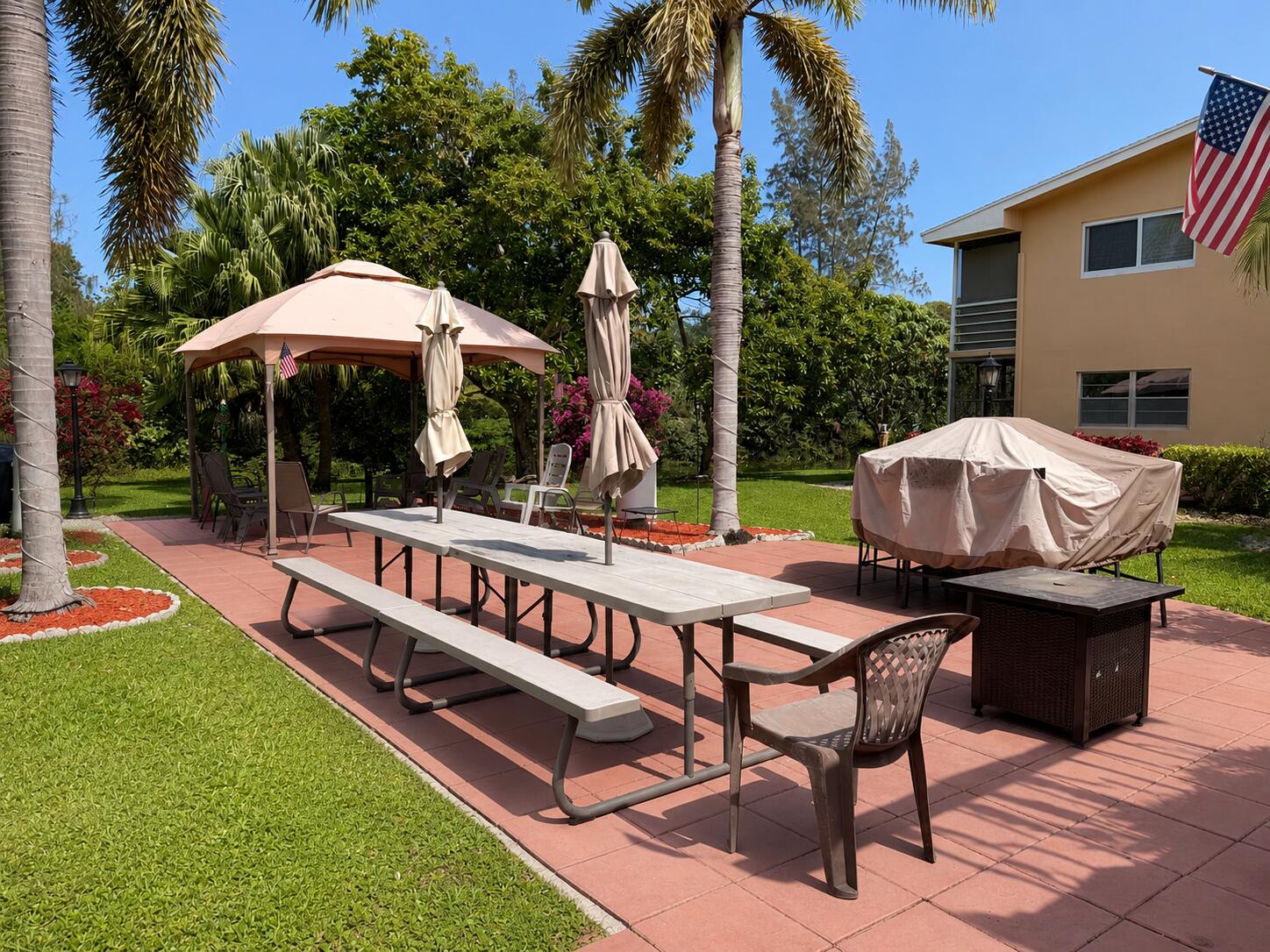 CAMDEN CONDOS - Residential
