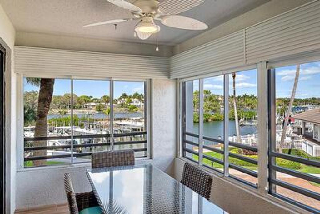 Photo of 827 Oak Harbour Drive #827, Juno Beach, FL 33408 (MLS # R11084157)