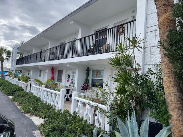 PARK LANE CONDO APTS - Residential Lease