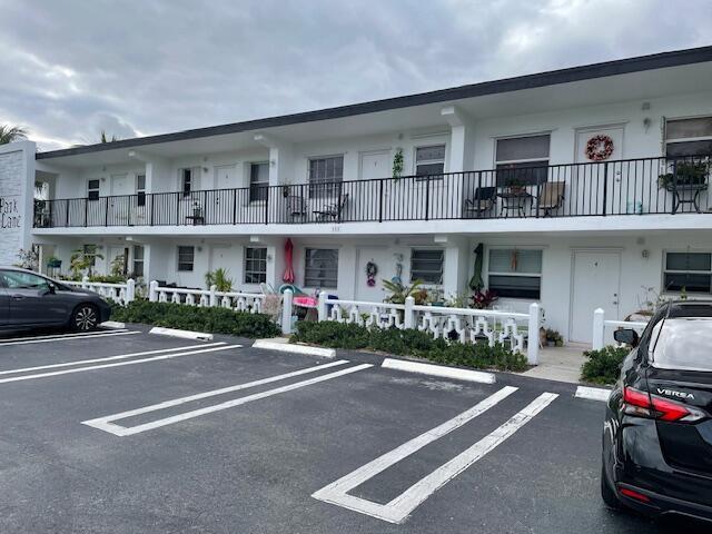 PARK LANE CONDO APTS - Residential Lease