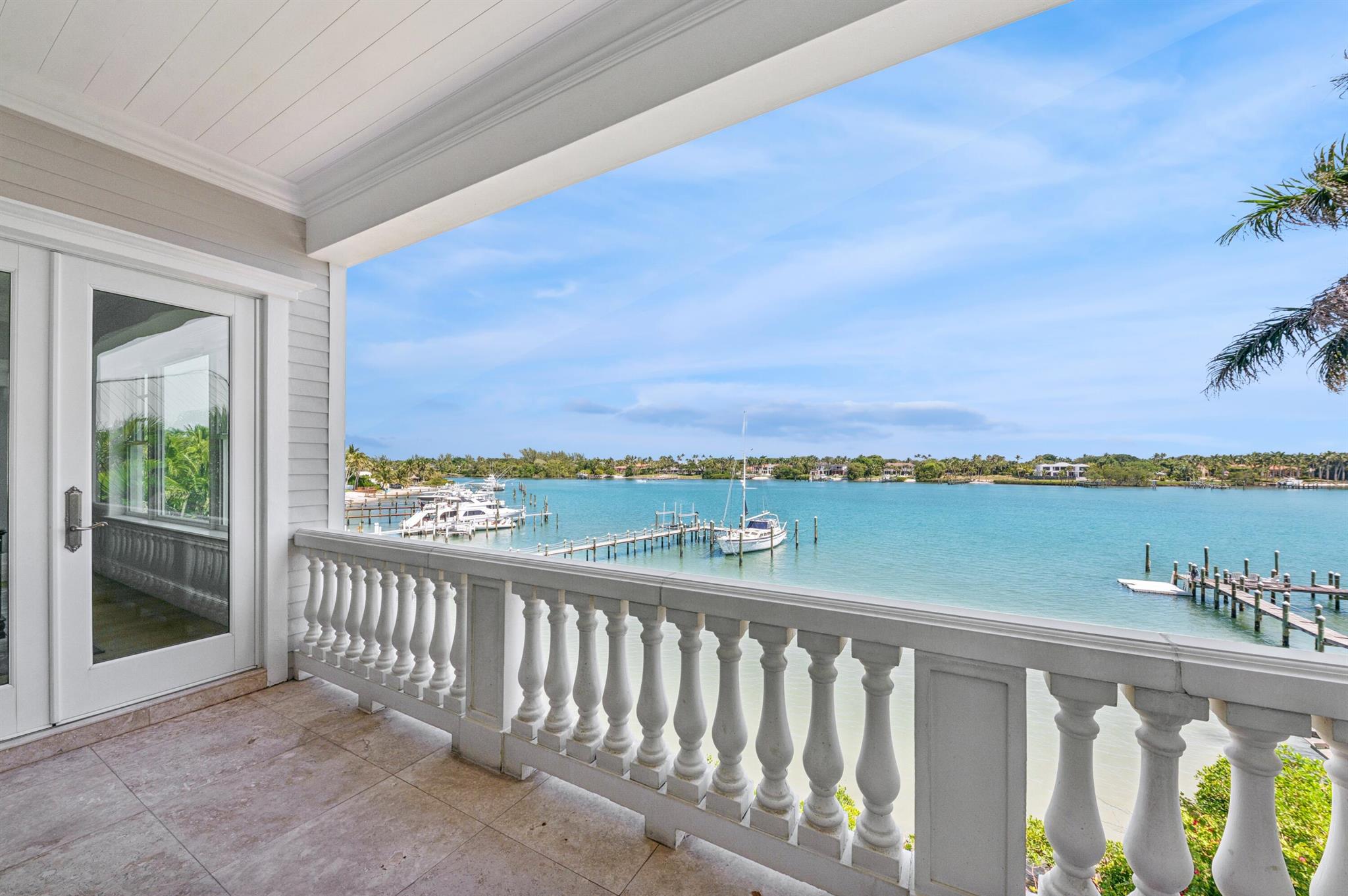 Sandy Depths - Residential