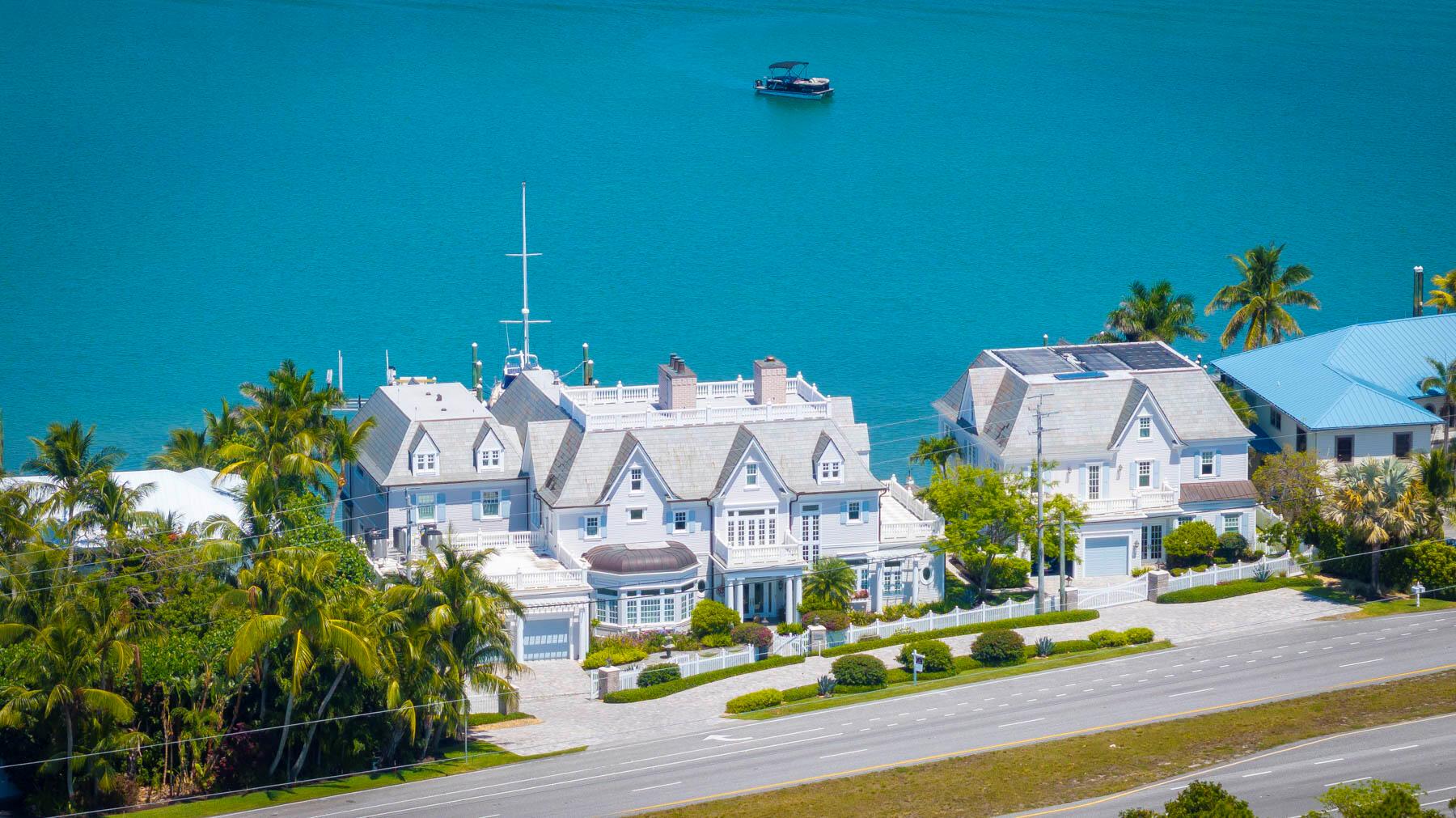 Sandy Depths - Residential