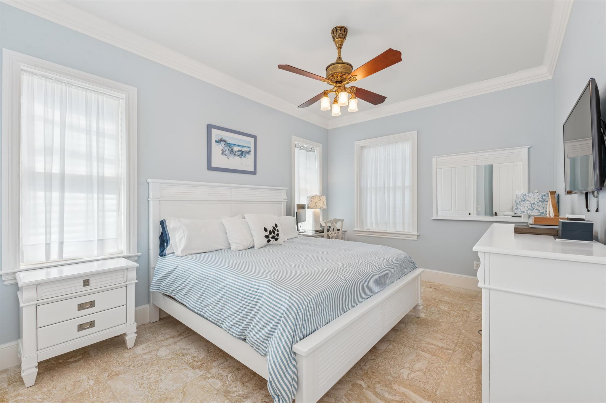 Sandy Depths - Residential