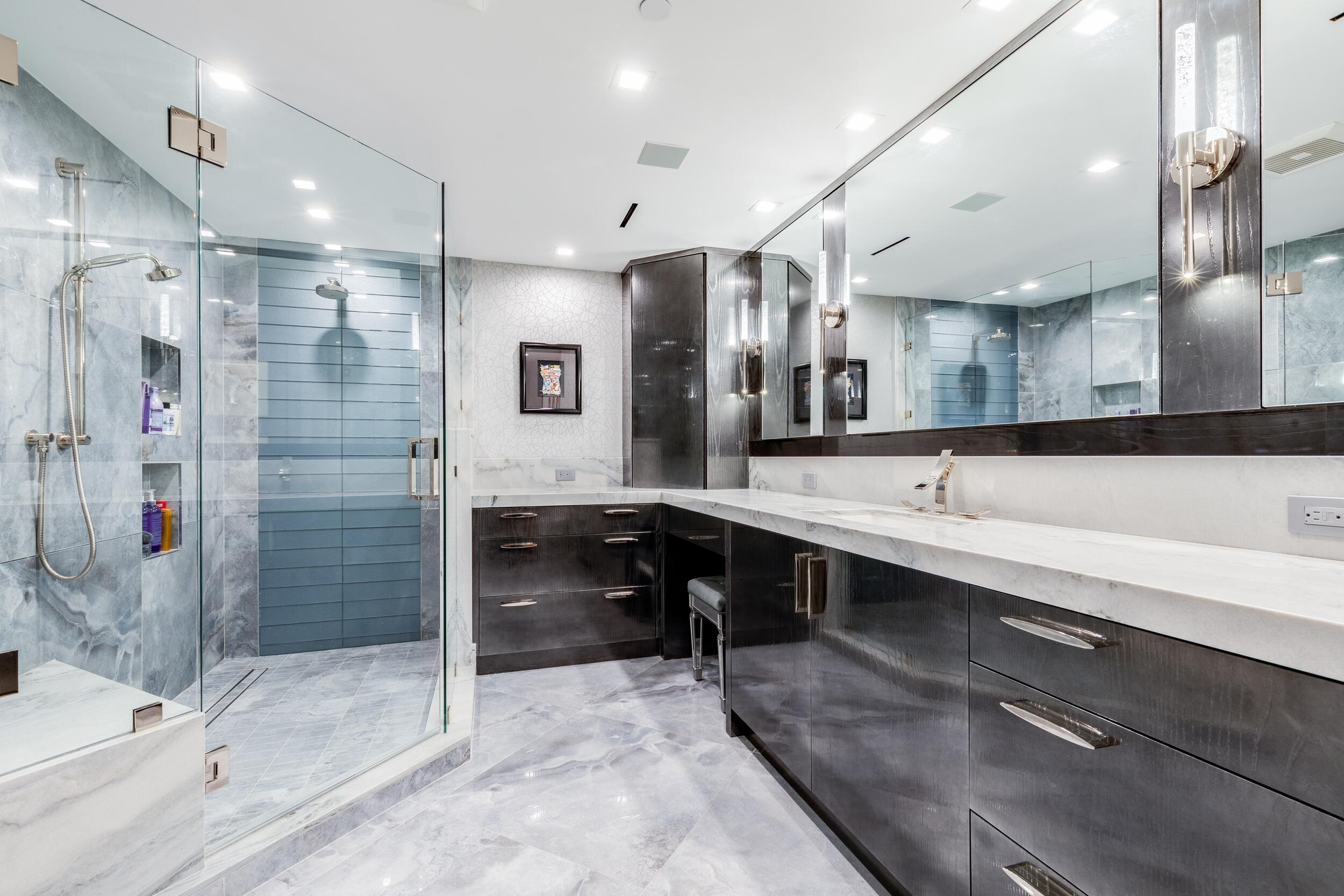 Palm Beach Hampton - Residential