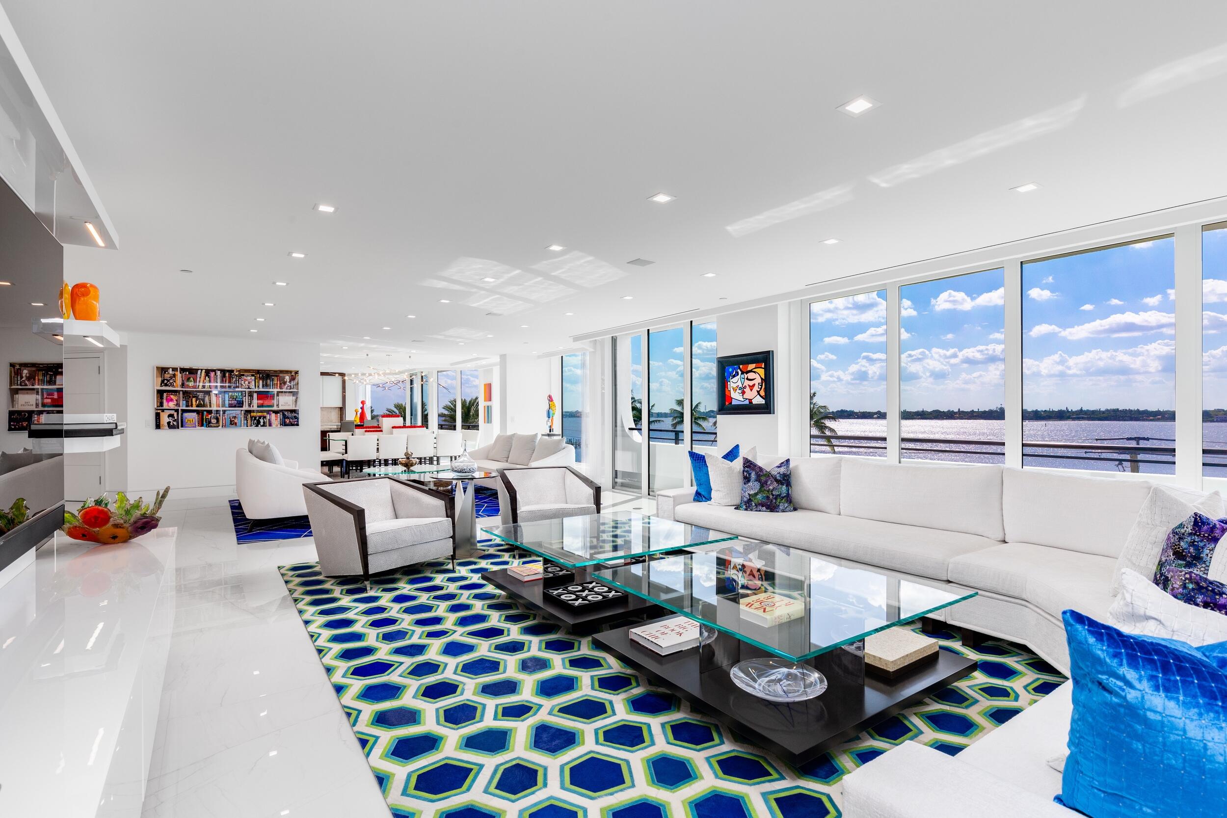 Palm Beach Hampton - Residential