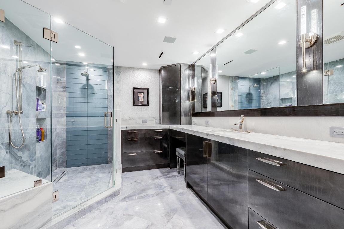 Palm Beach Hampton - Residential