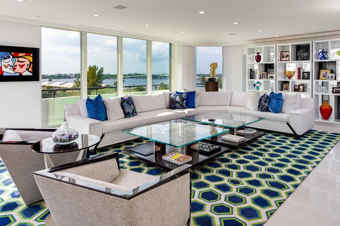 Palm Beach Hampton - Residential