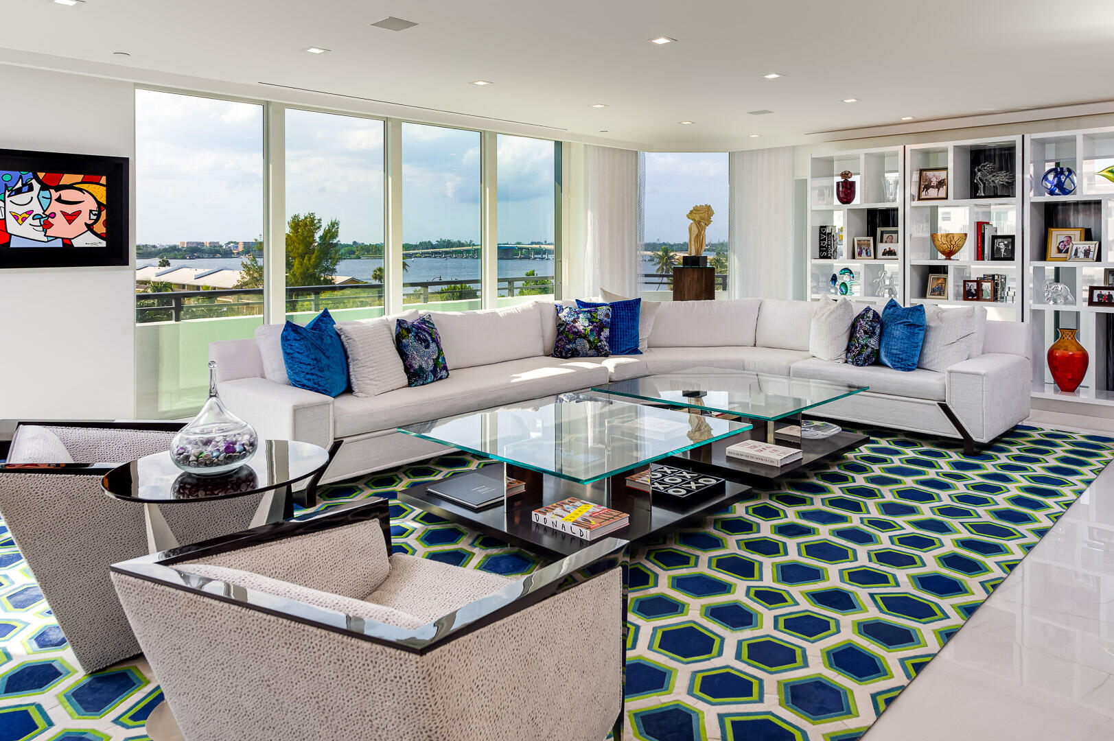 Palm Beach Hampton - Residential