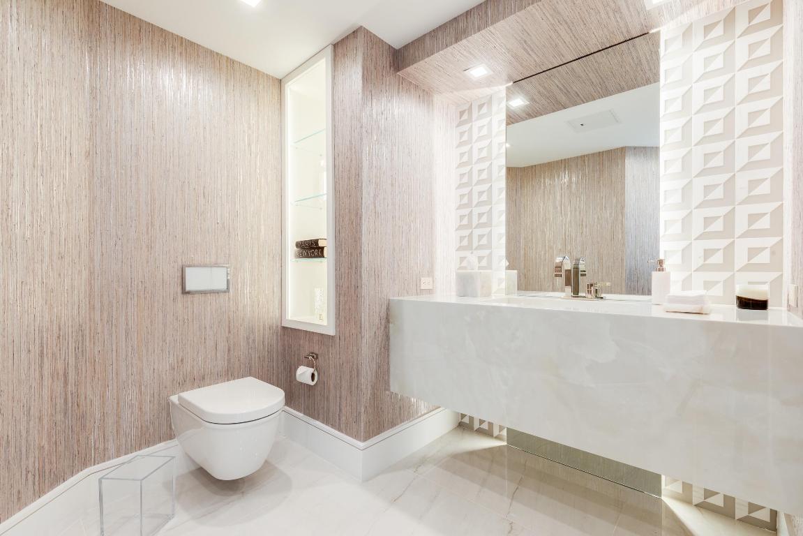 Palm Beach Hampton - Residential