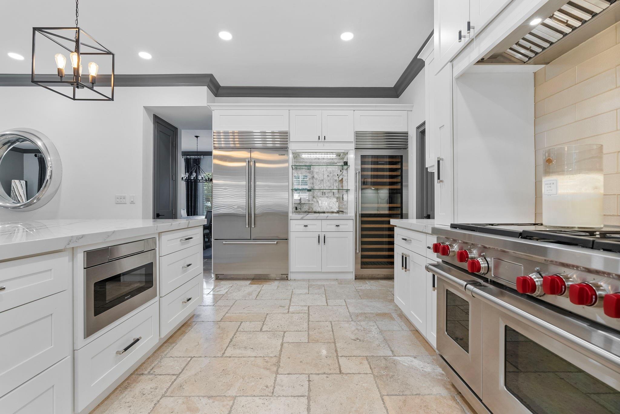 BARCELONA ISLE - Residential