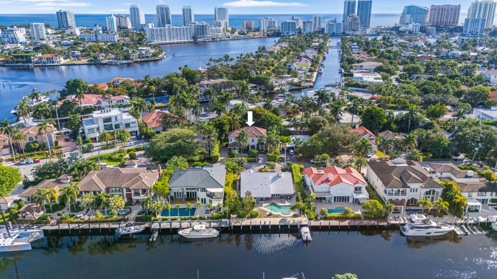 BARCELONA ISLE - Residential