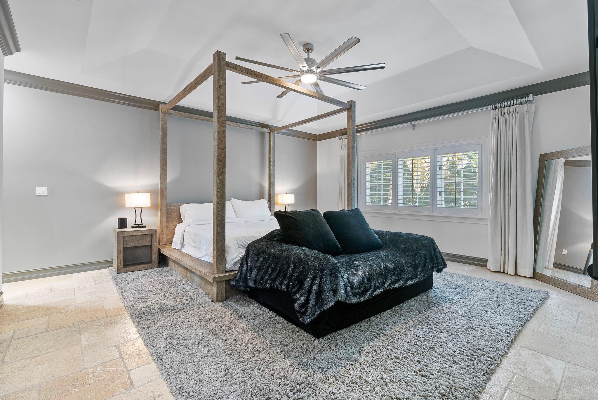 BARCELONA ISLE - Residential