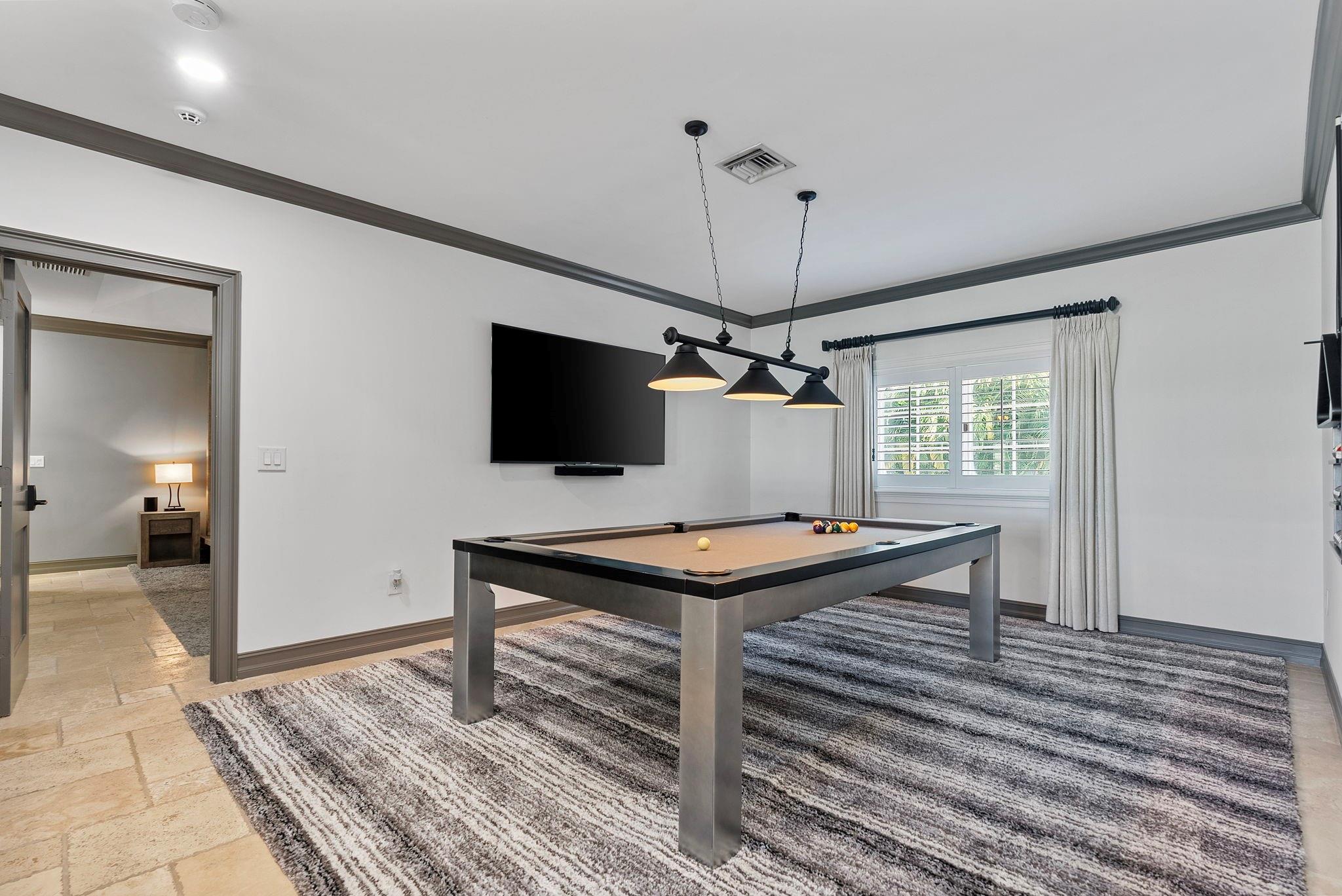 BARCELONA ISLE - Residential