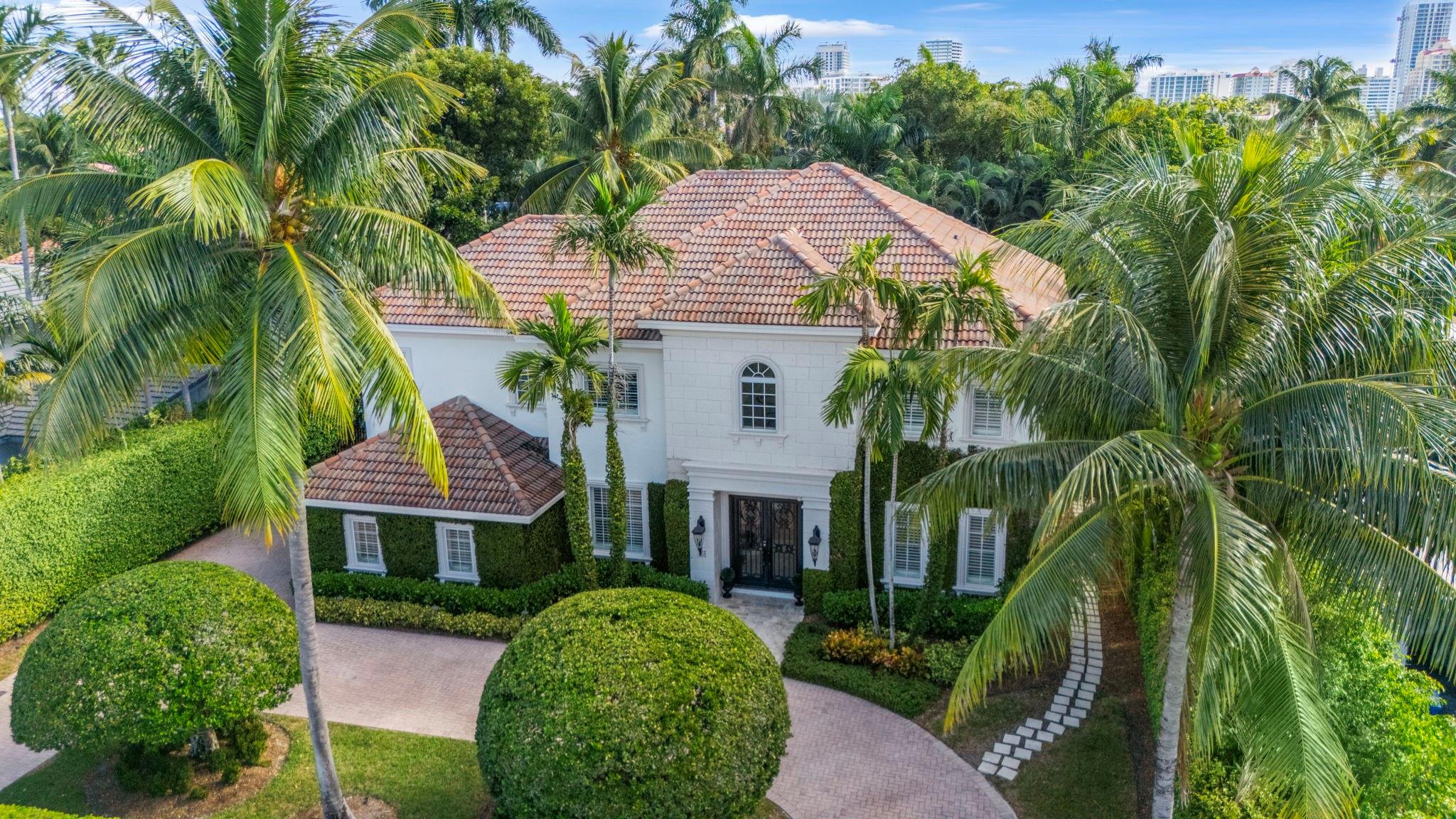 BARCELONA ISLE - Residential