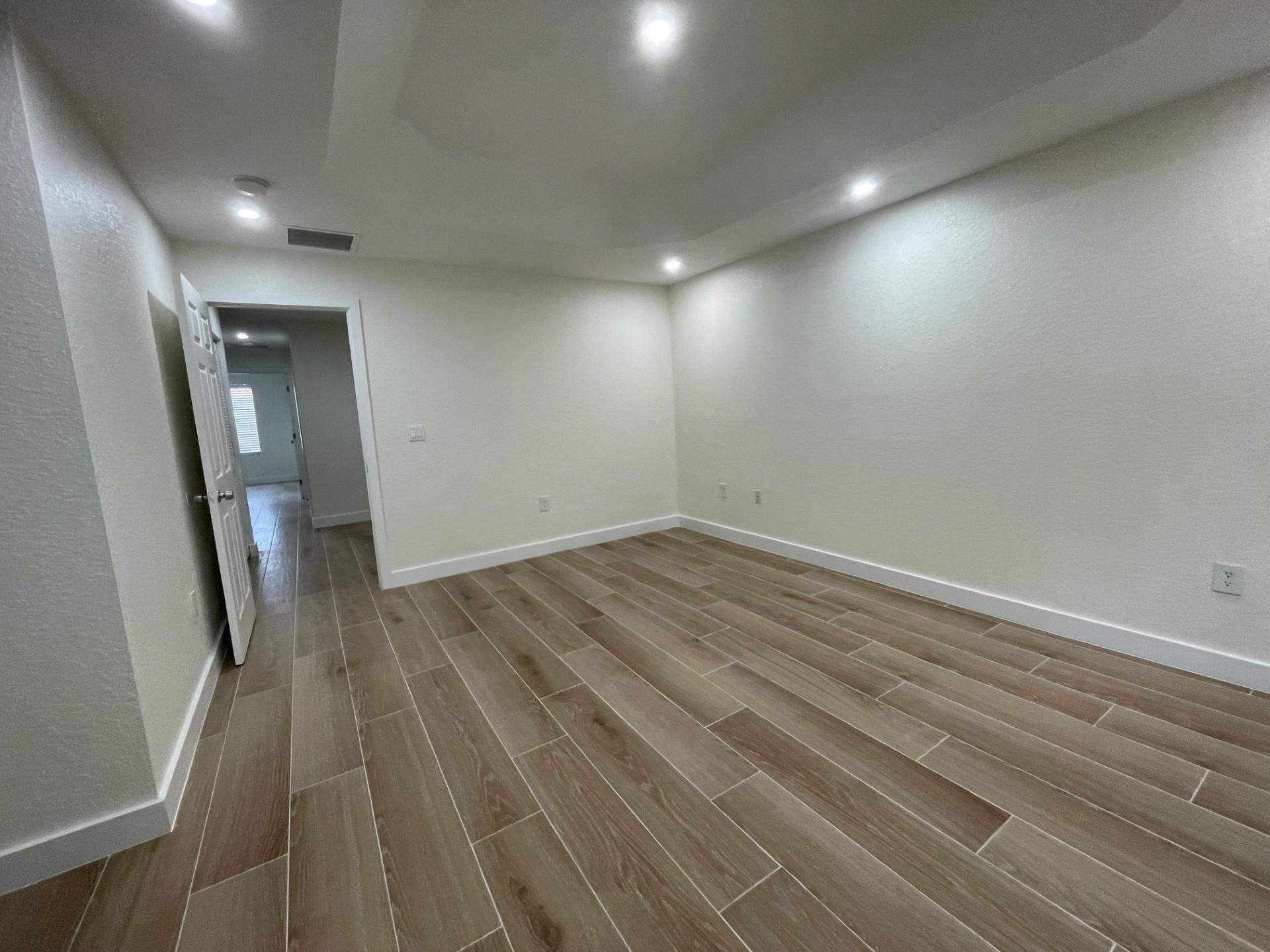 Silver Falls Pod B 173-18 - Residential Lease