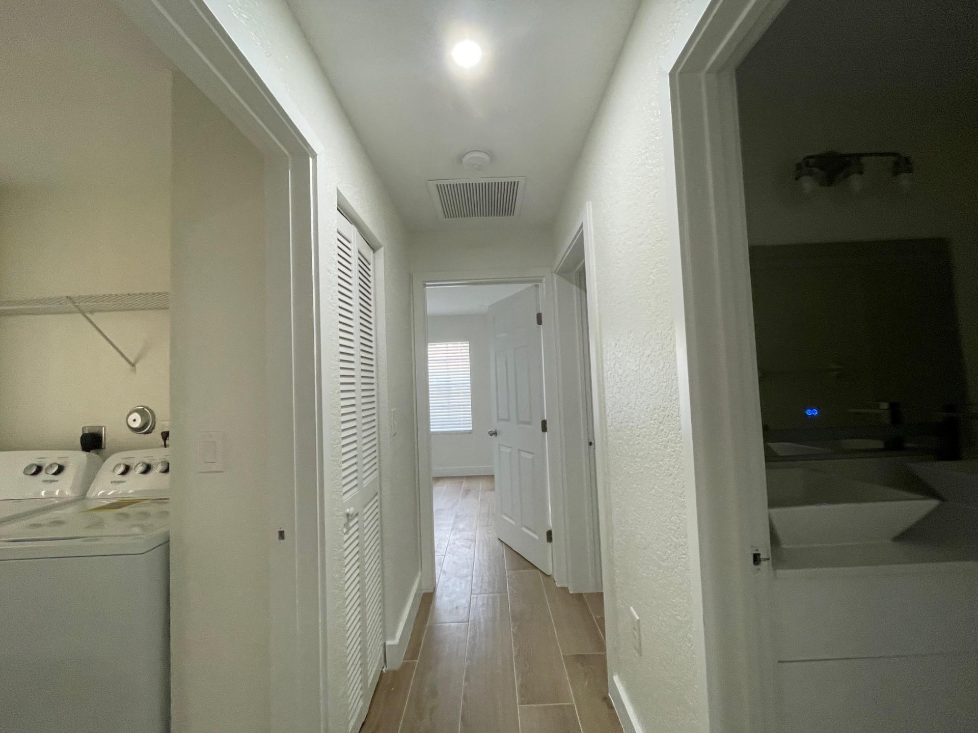 Silver Falls Pod B 173-18 - Residential Lease