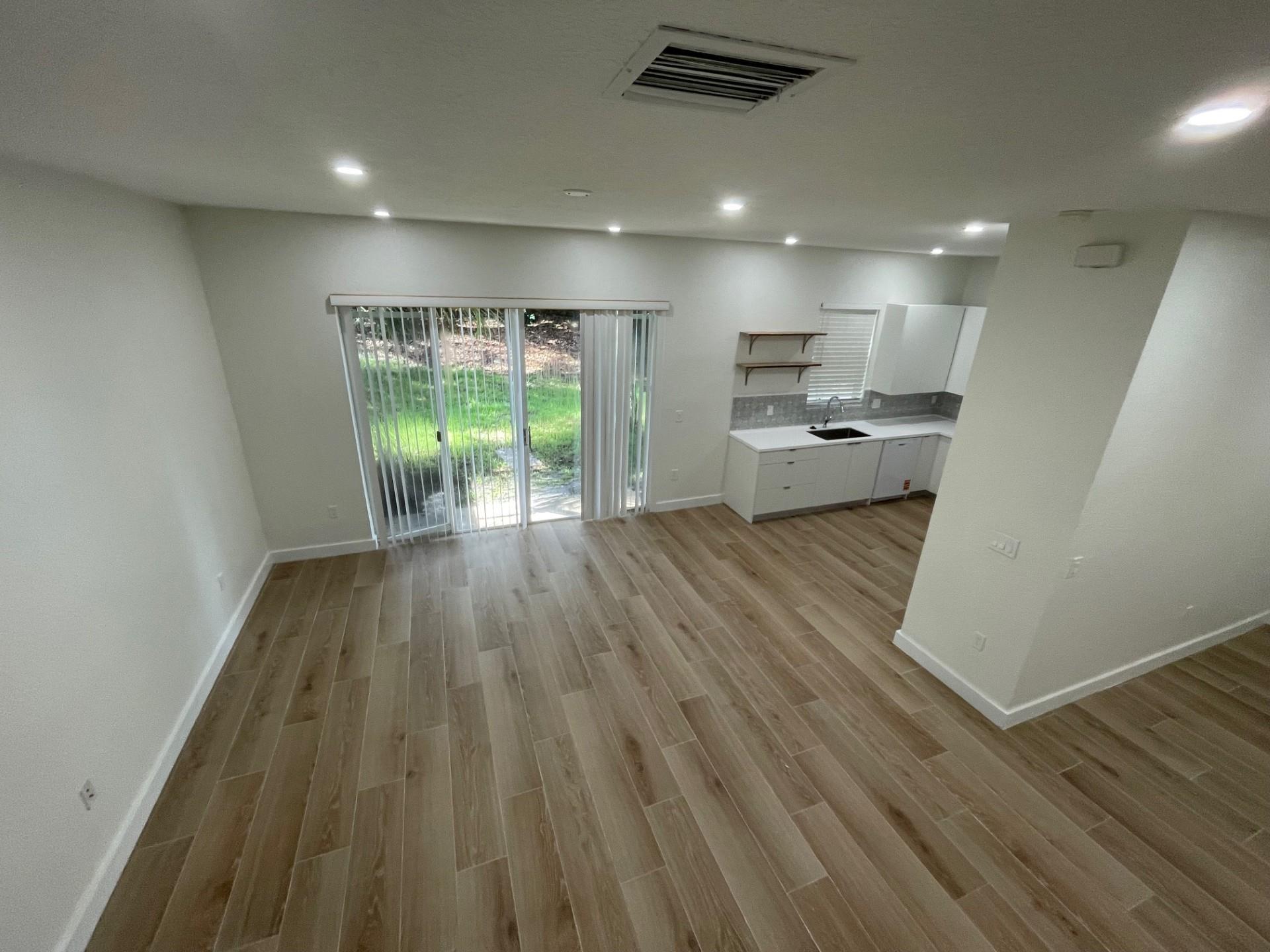 Silver Falls Pod B 173-18 - Residential Lease