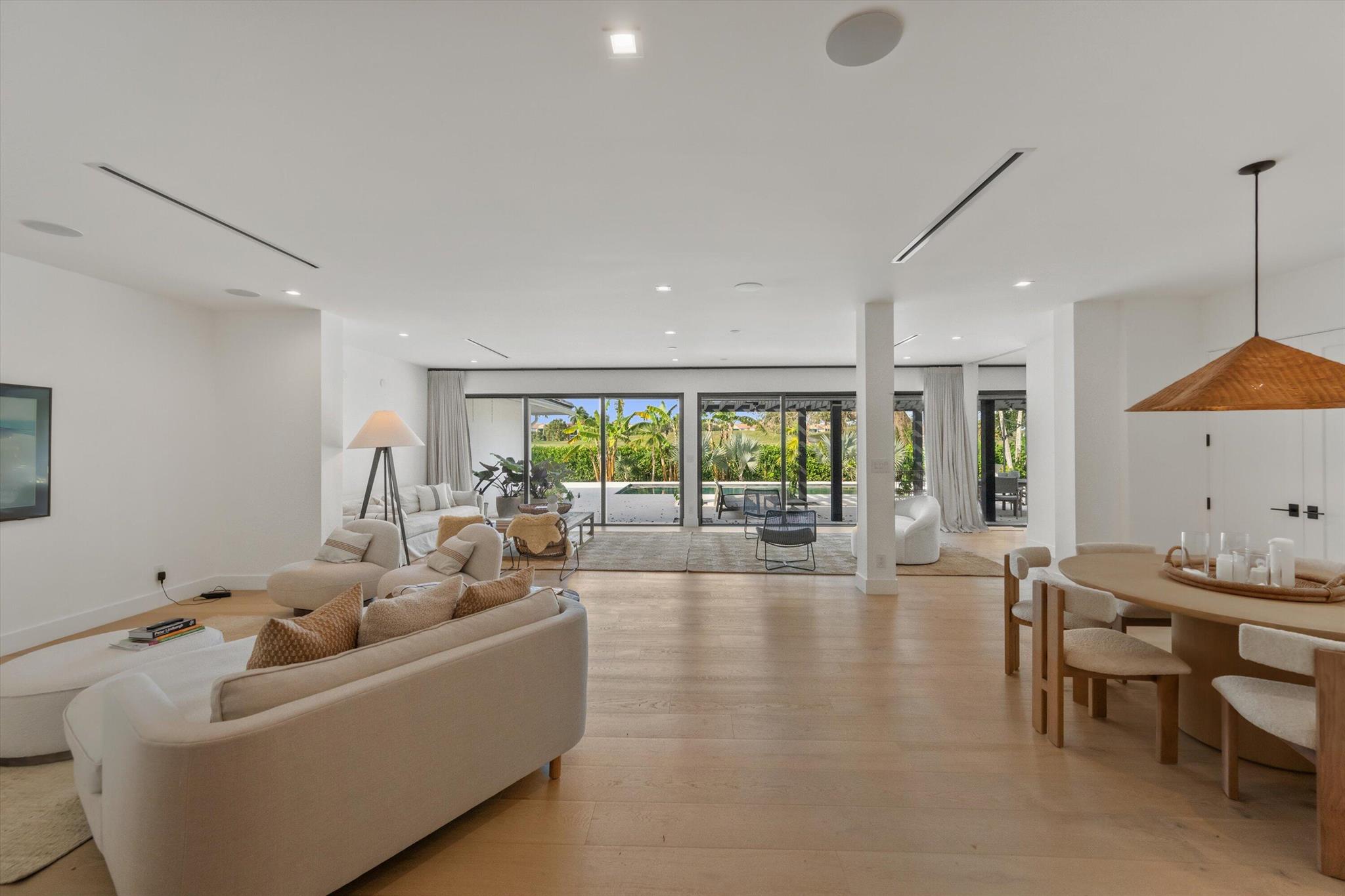 MAIDSTONE - Residential Lease