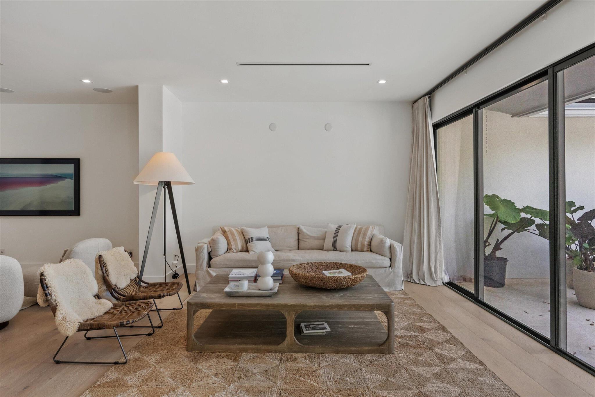 MAIDSTONE - Residential Lease