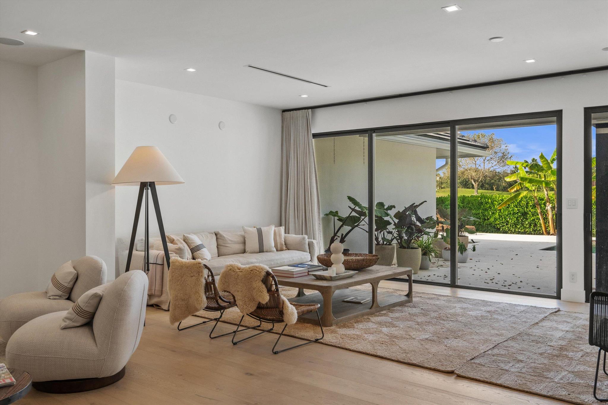 MAIDSTONE - Residential Lease