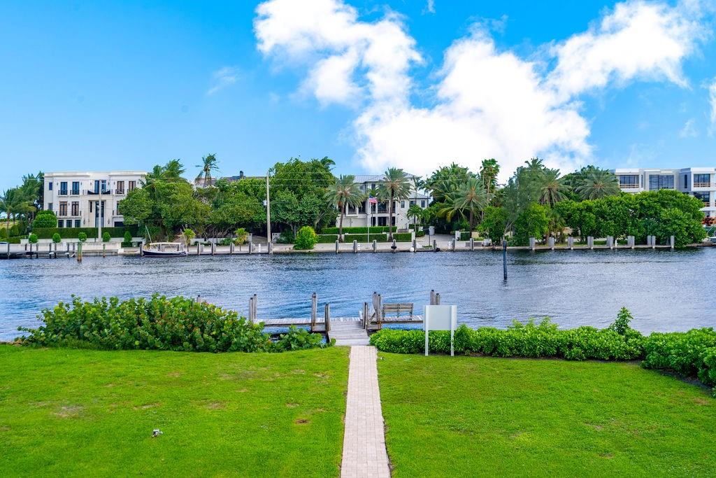 Caps Island - Residential