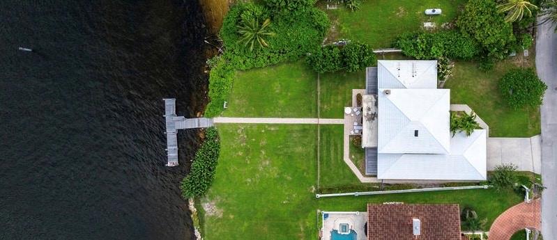 Caps Island - Residential