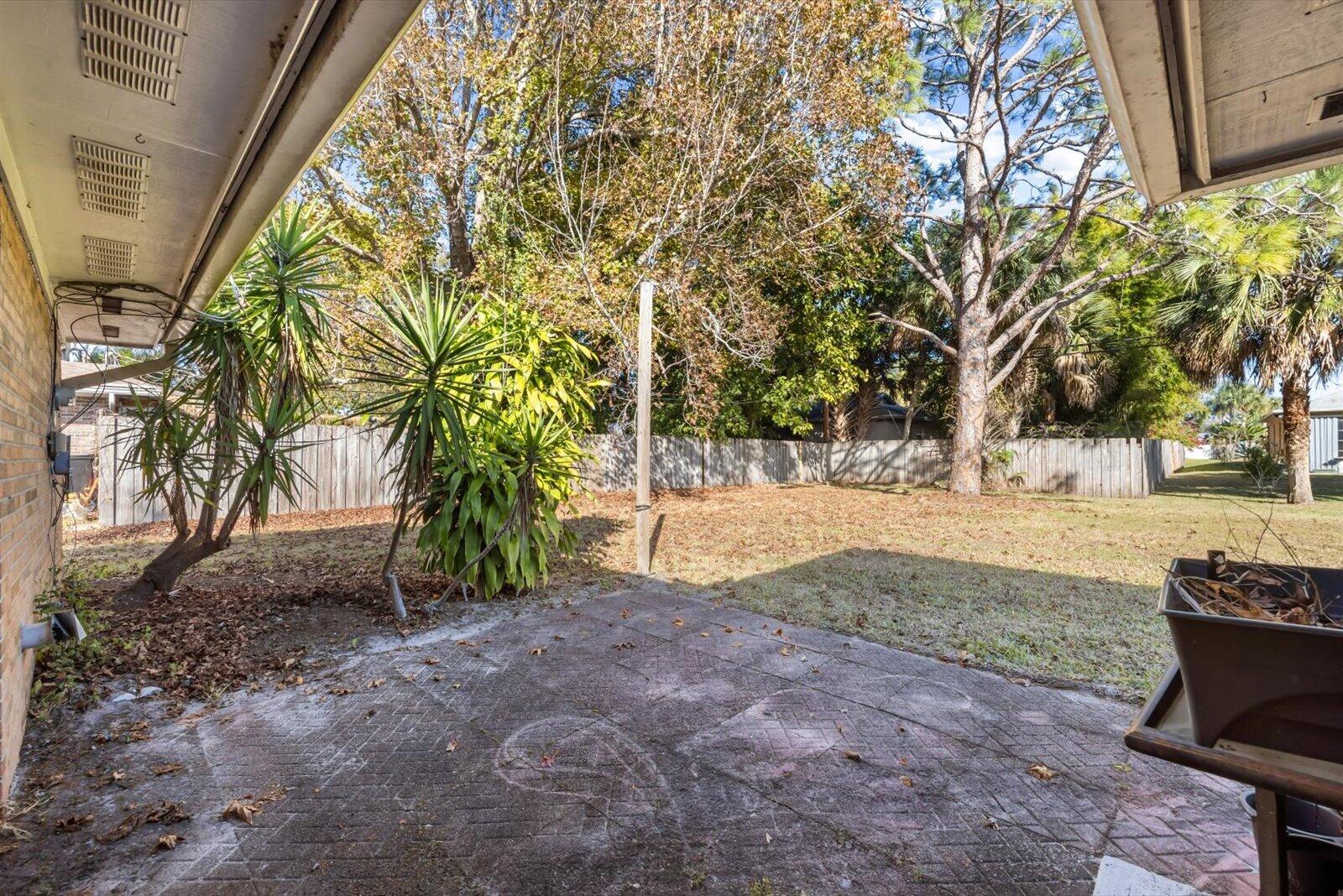 PORT ST LUCIE SECTION 8 - Residential