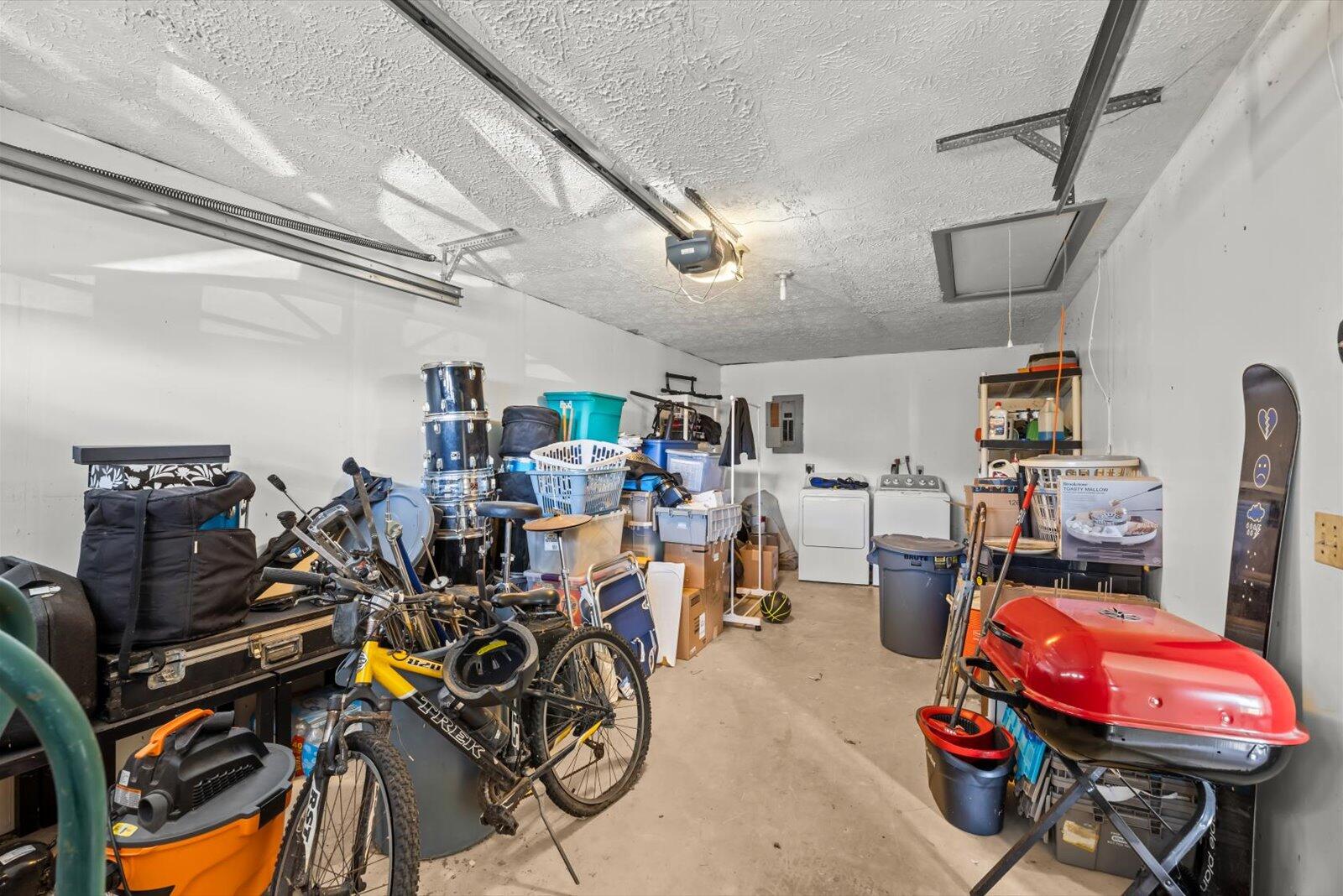 PORT ST LUCIE SECTION 8 - Residential