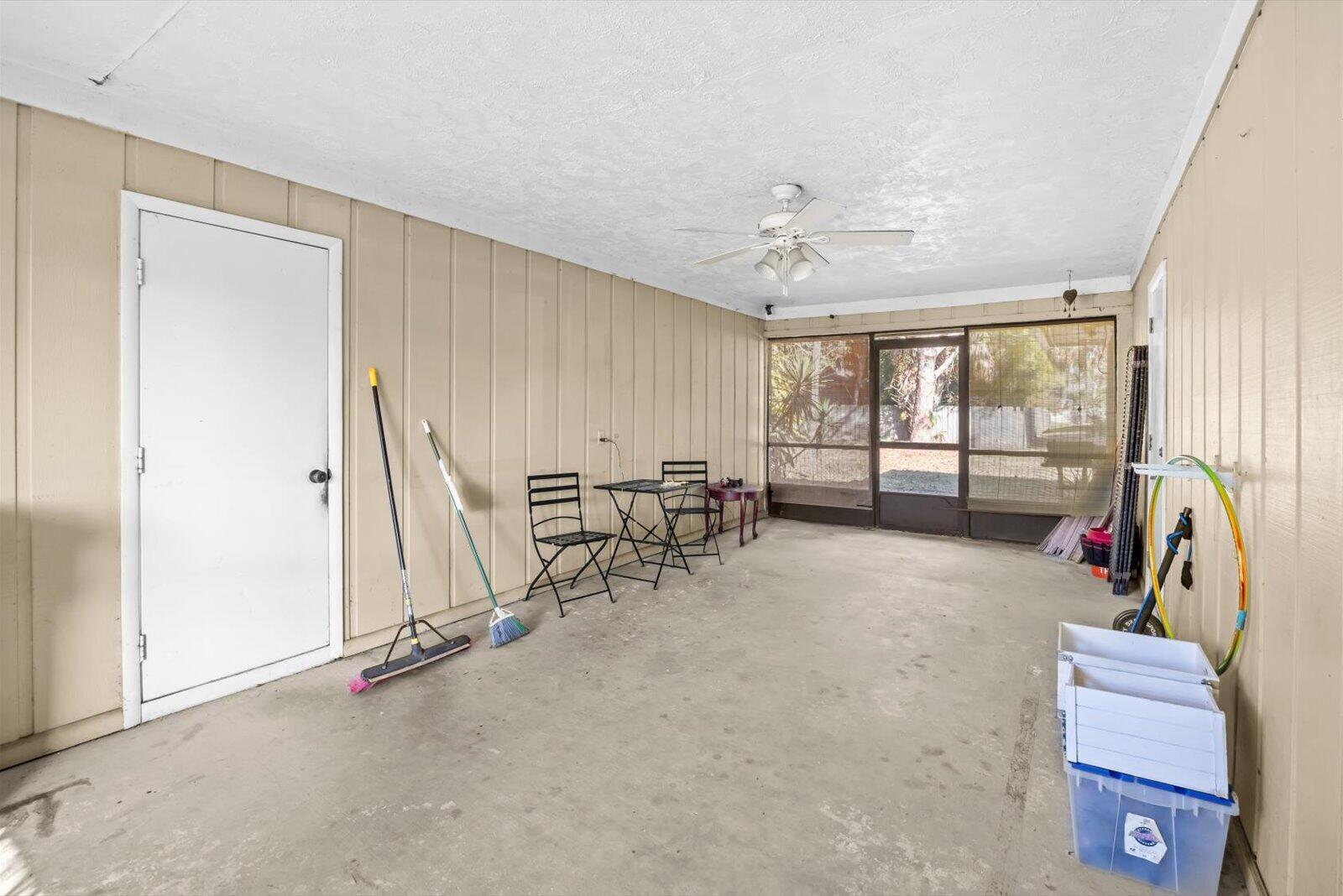 PORT ST LUCIE SECTION 8 - Residential