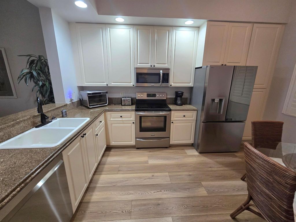 Photo of 22 Harbour Isle Drive W #105, Fort Pierce, FL 34949 (MLS # R11126408)