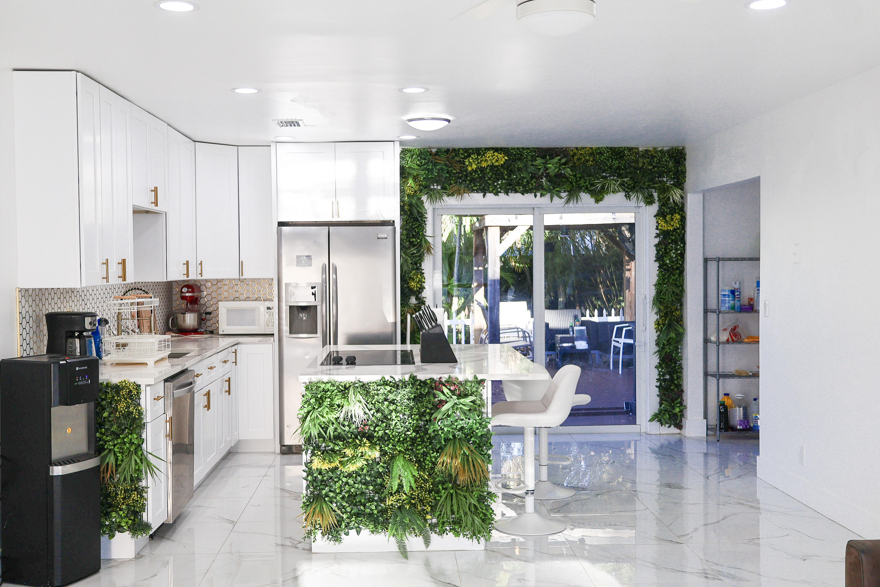 LANTANA HOMES 4 - Residential Lease