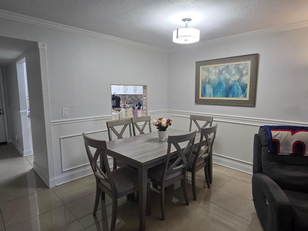 GOLDEN LAKES VILLAGE - Residential