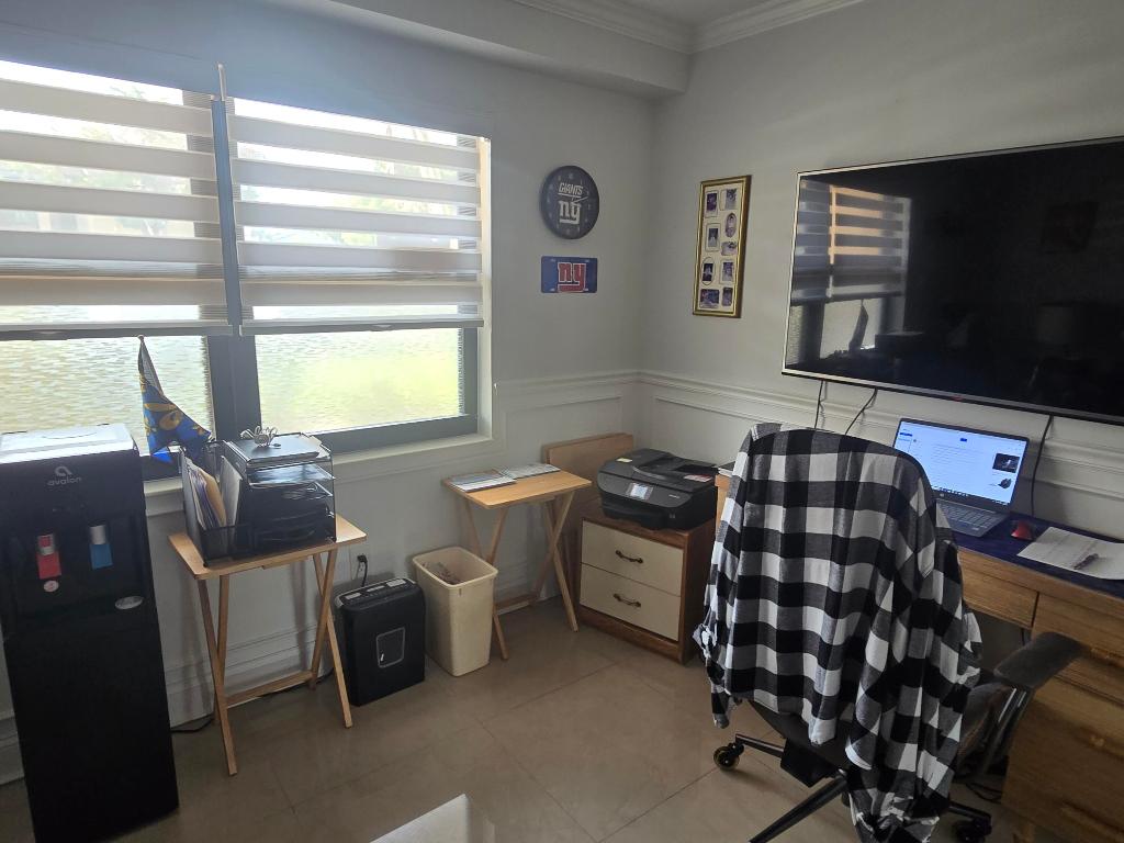 GOLDEN LAKES VILLAGE - Residential