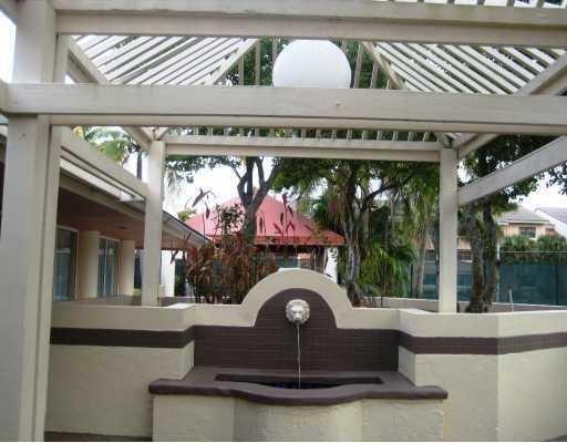 Villa Bellini Condo - Residential Lease