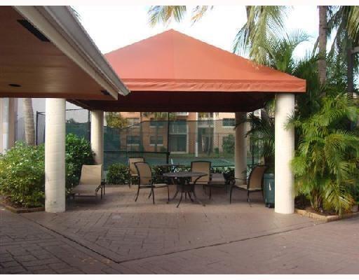 Villa Bellini Condo - Residential Lease