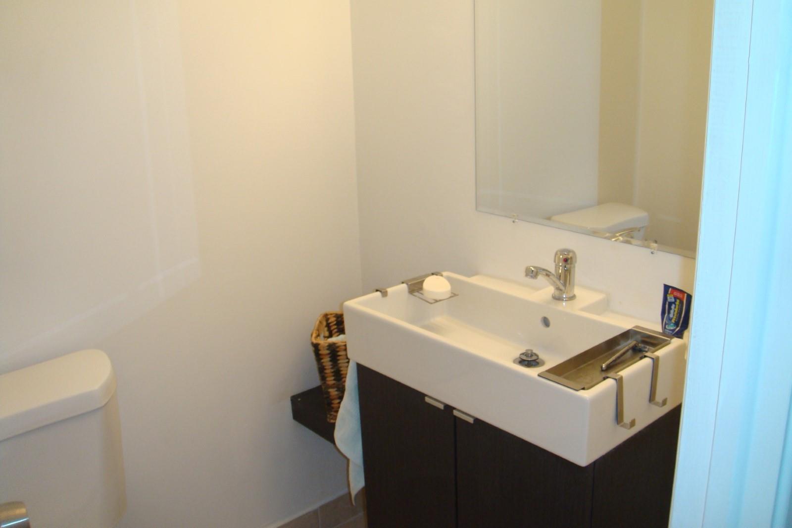 Arlen House West - Residential Lease