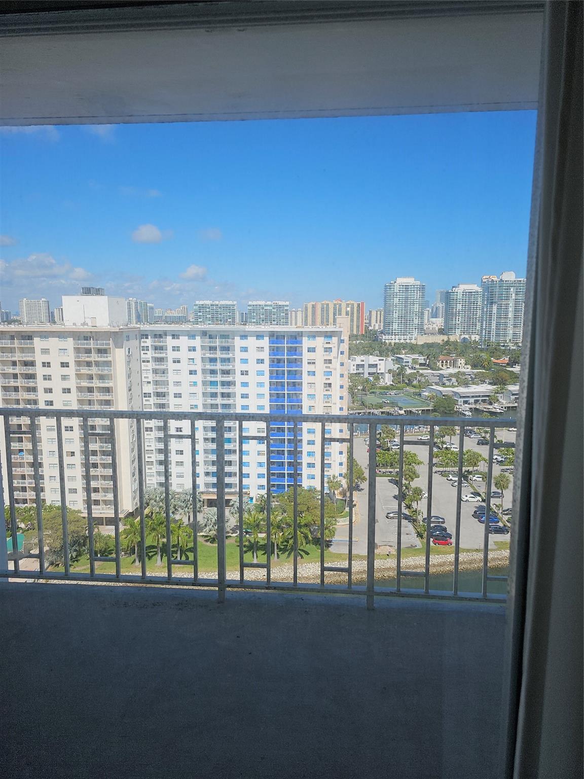 Arlen House West - Residential Lease