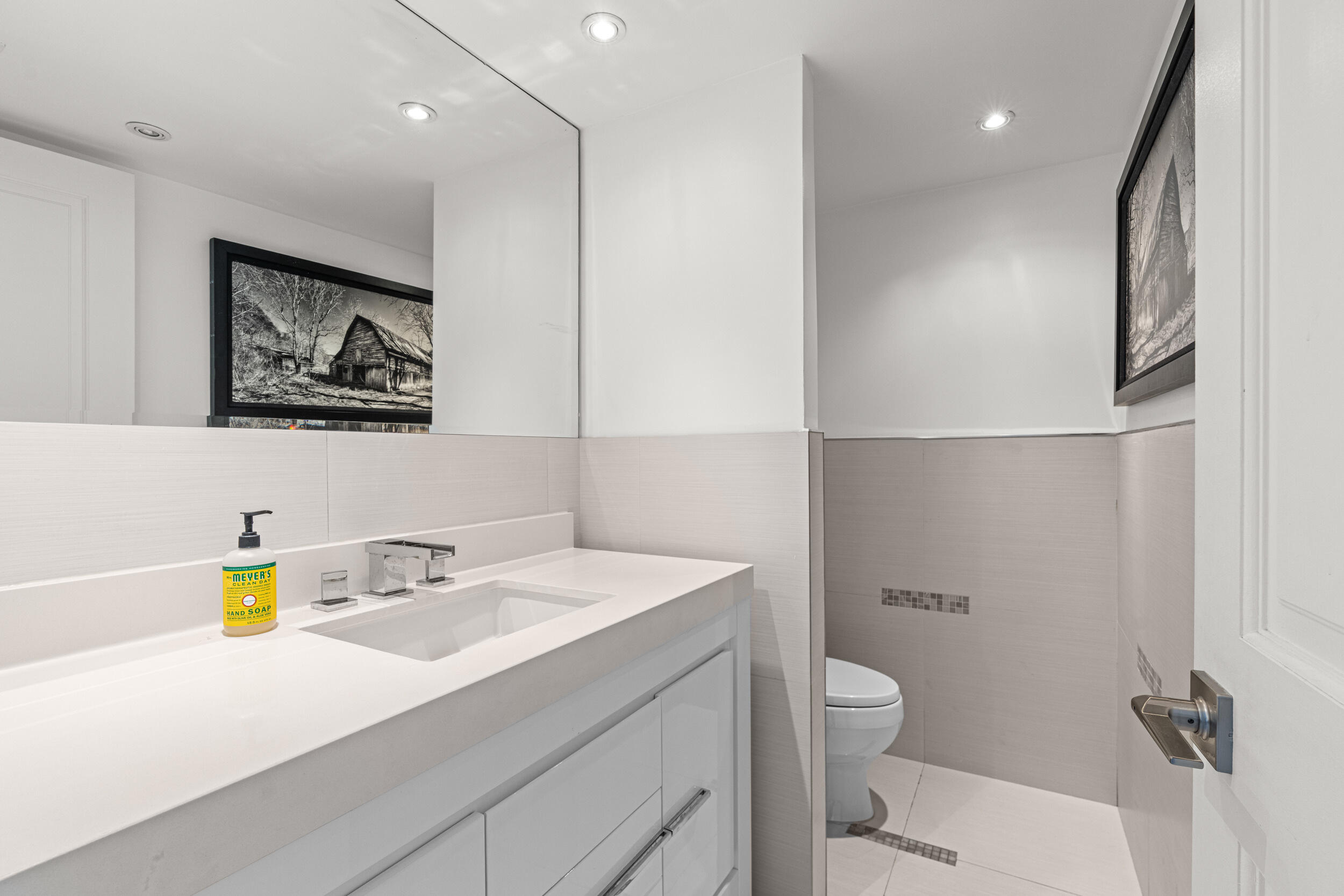 BRICKELL KEY ONE CONDO - Residential Lease