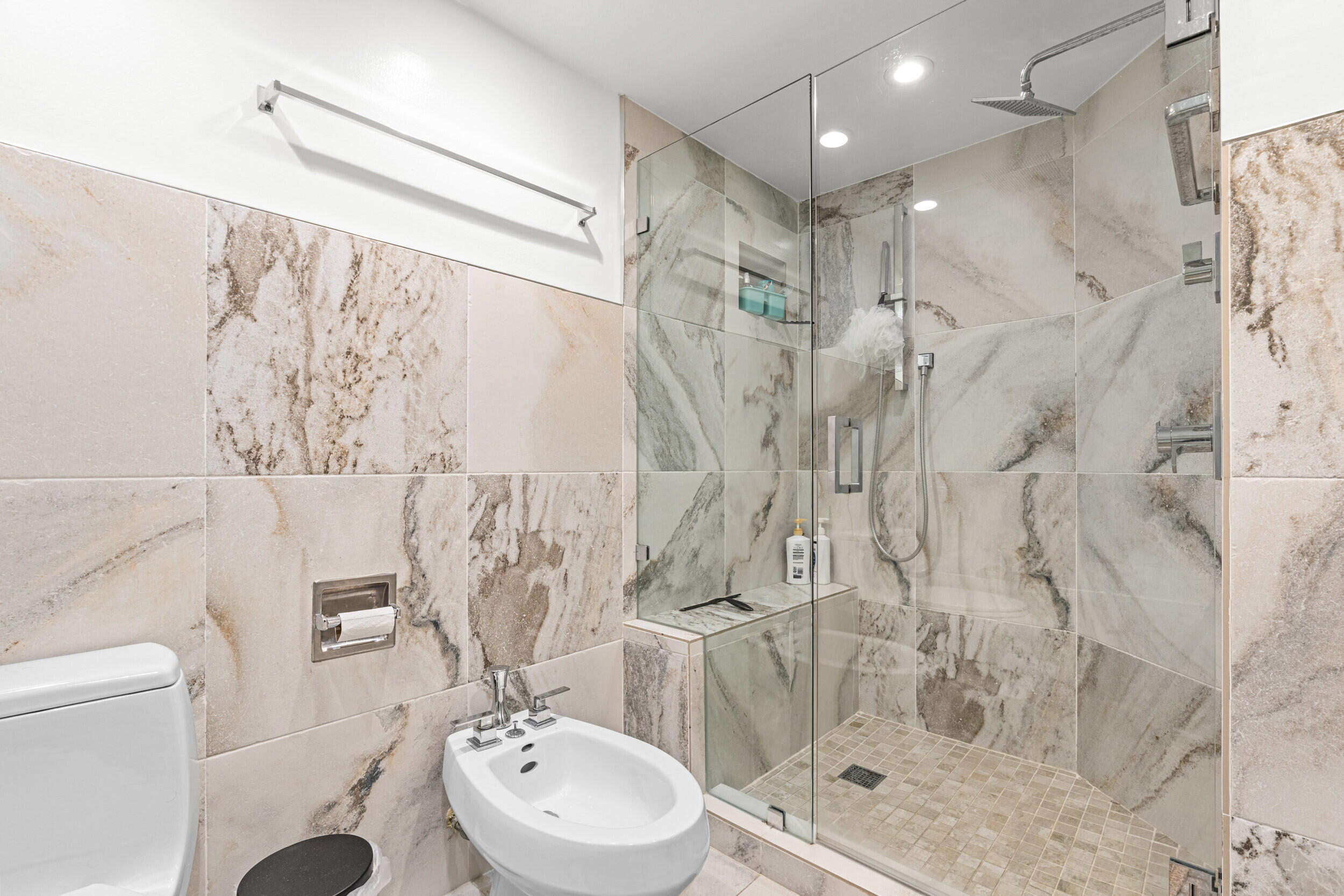 BRICKELL KEY ONE CONDO - Residential Lease