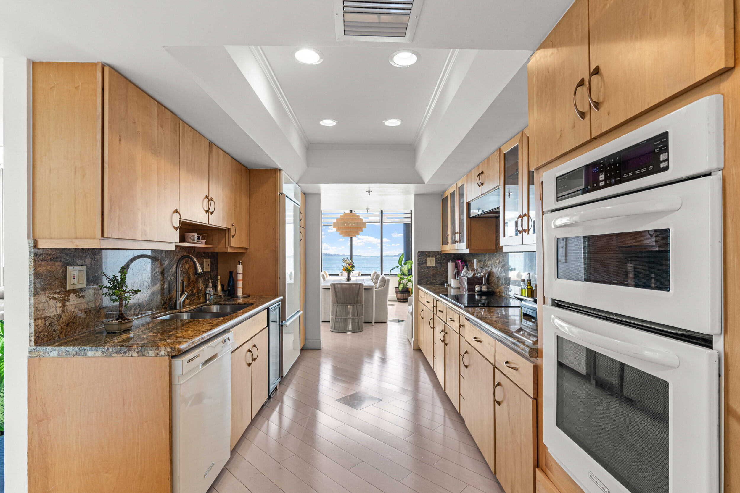 BRICKELL KEY ONE CONDO - Residential Lease