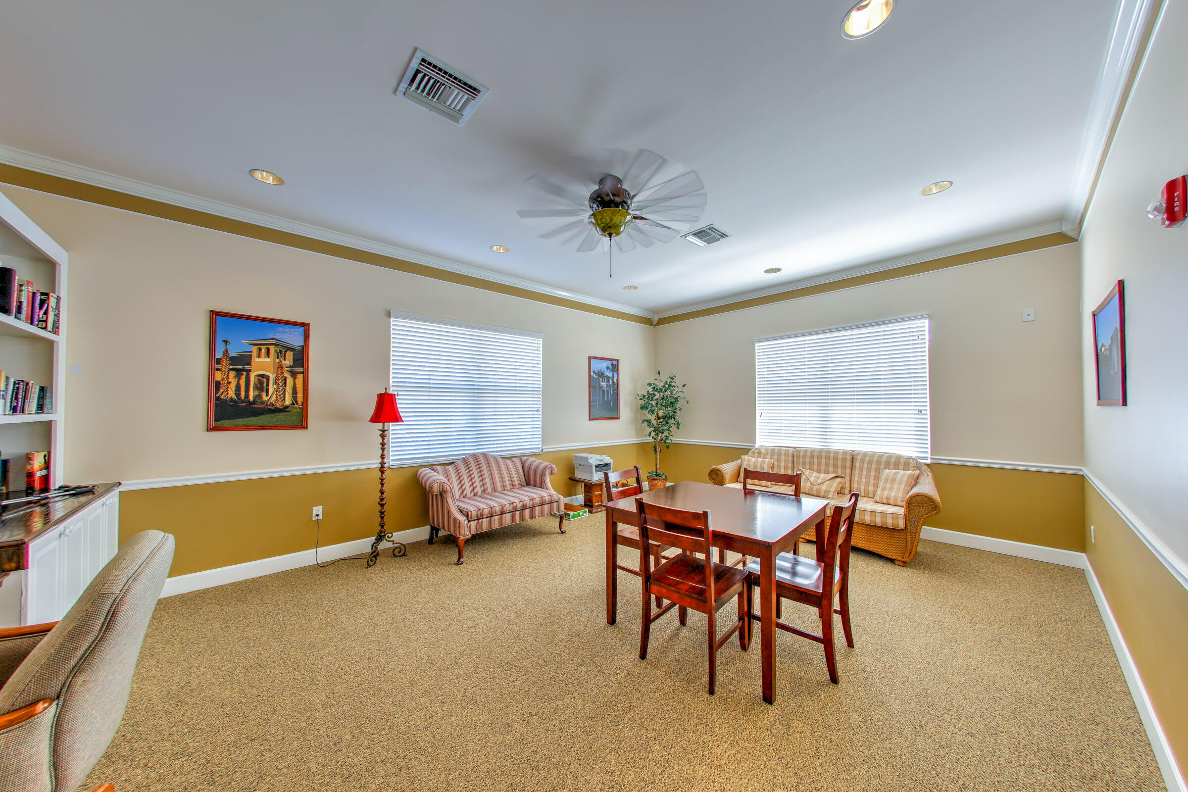 THE LAKES AT THE SAVANNAHS CONDOMINIUM - Residential Lease