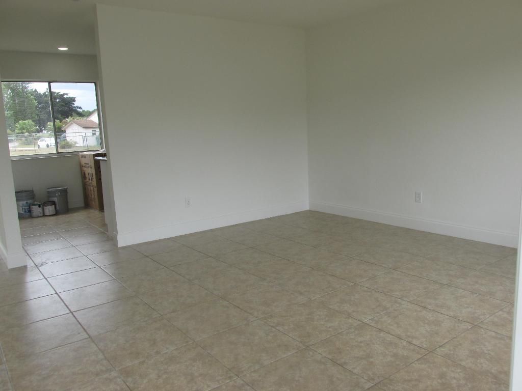 Photo of 837 SW Belmont Circle, Port Saint Lucie, FL 34953 (MLS # R10941738)