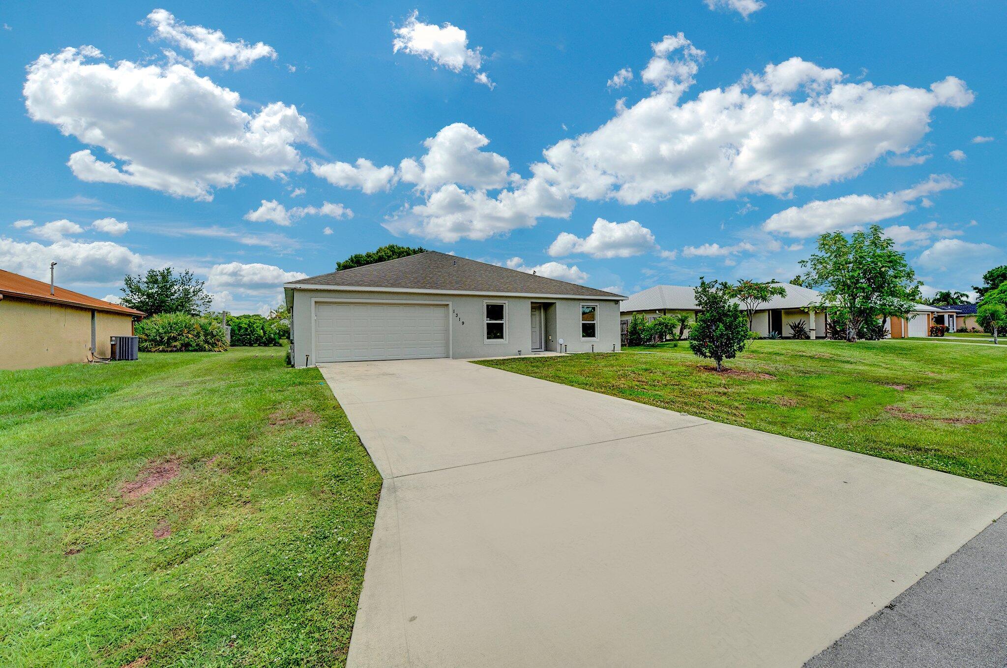PORT ST LUCIE SECTION 19 - Residential