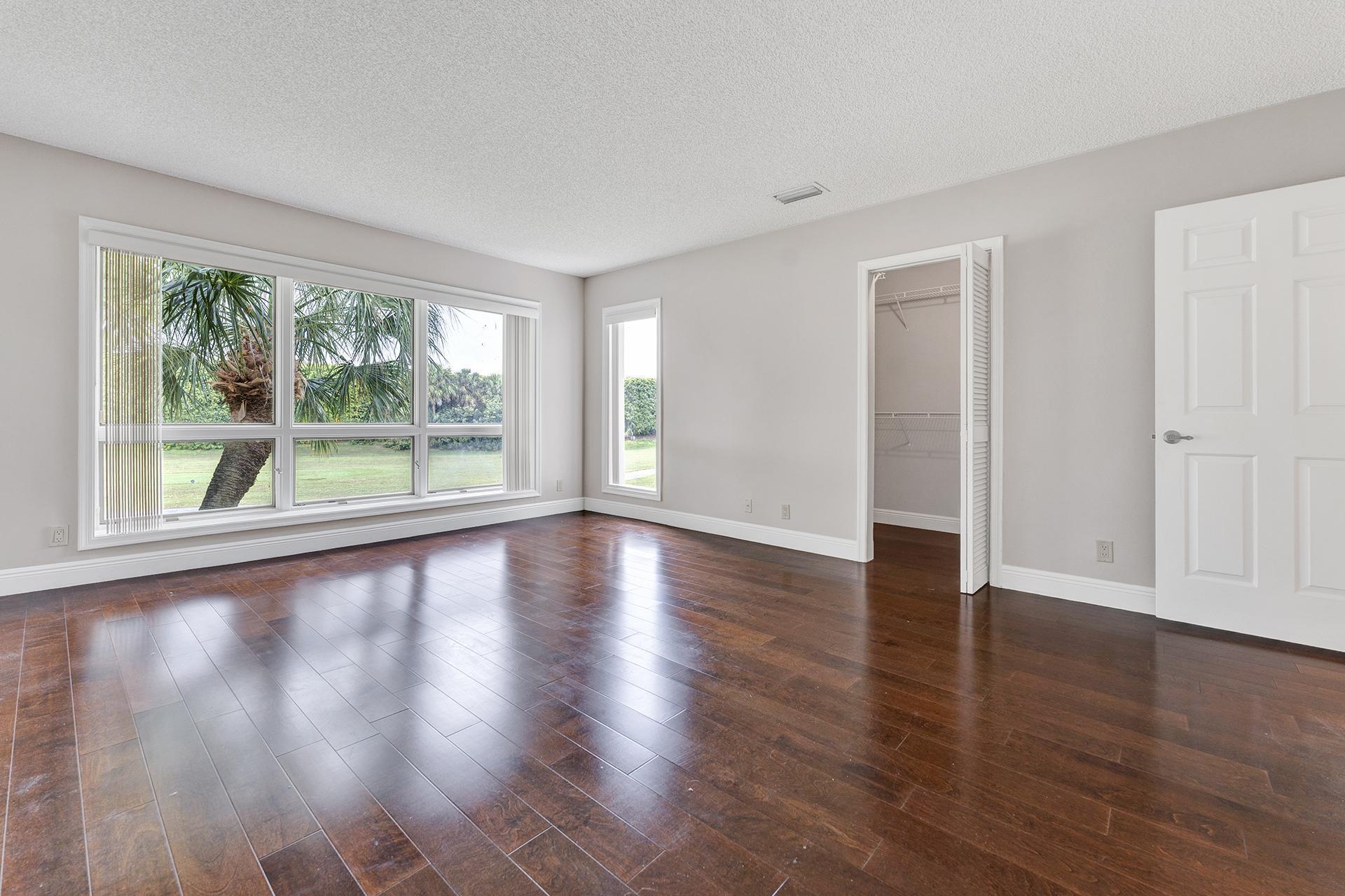 EL VIENTO AT BOCA POINTE CONDO NOS I AND II DECLS - Residential Lease