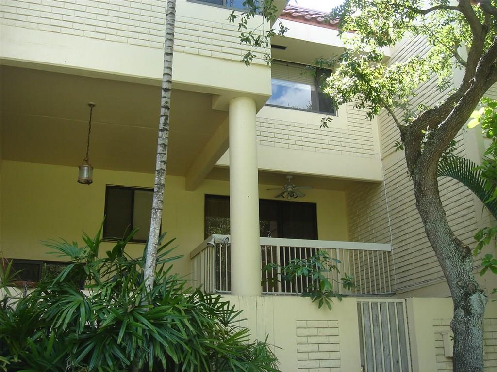 Victoria Park Place 122-3 - Residential Lease